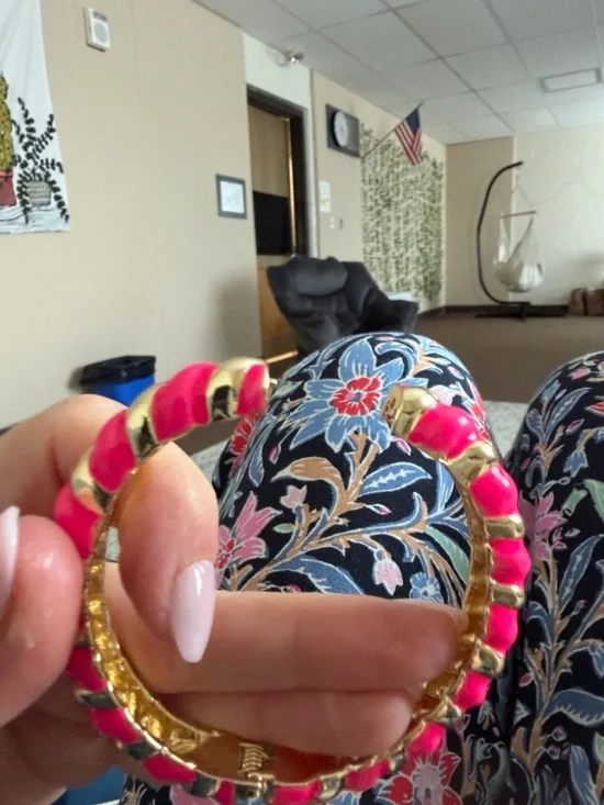 Lilly Pulitzer ~ Gold-Tone Bracelet with Hot Pink Enamel Accents 🩷 Magnetic - Picture 3 of 5